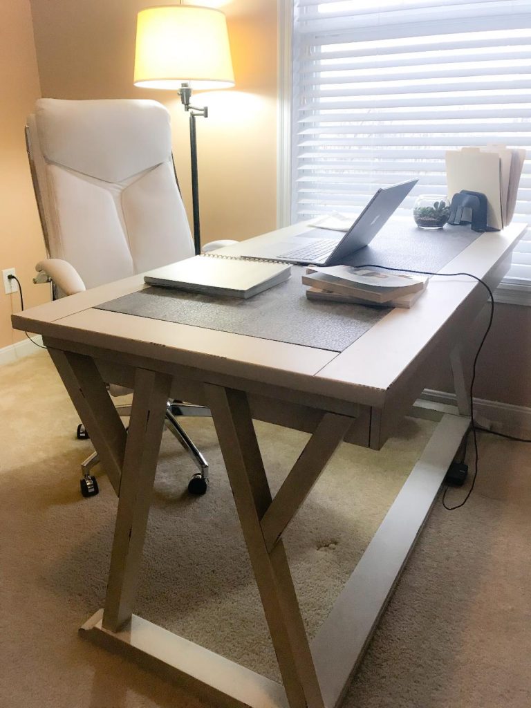 Desk Pier 1. #organization #solution #homeoffice