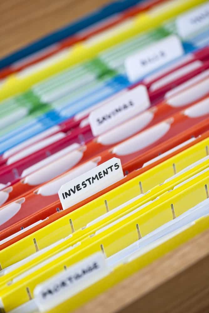 How to declutter a office