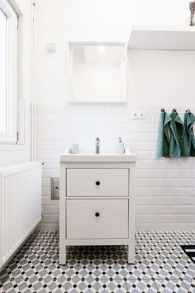 white bathroom drawers
