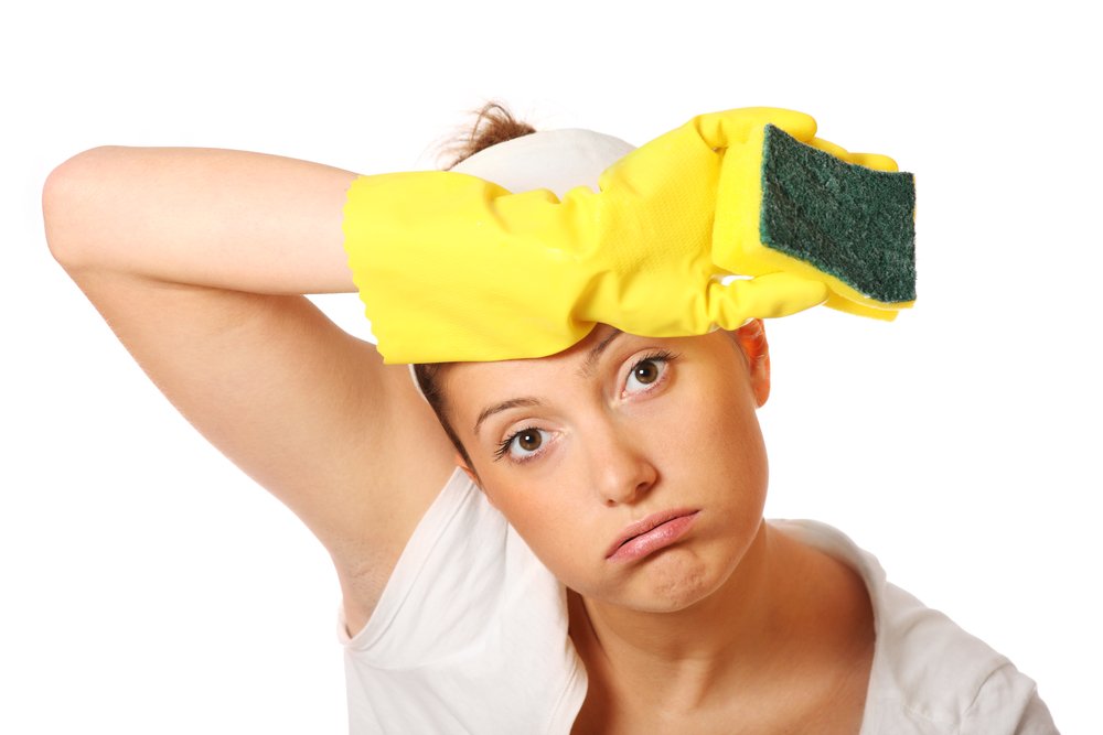 wear-gloves-with-household-bleach